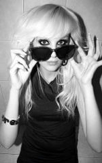 150px-HOLLYHOOD-